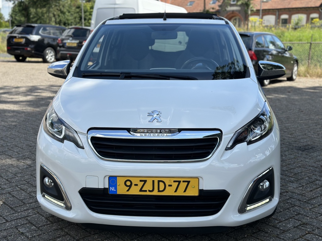 Peugeot 108 Peugeot 108 1.0 e-VTi Cabrio*Navi*NAP*5DRS*KEYLESS*MultiMedia scherm