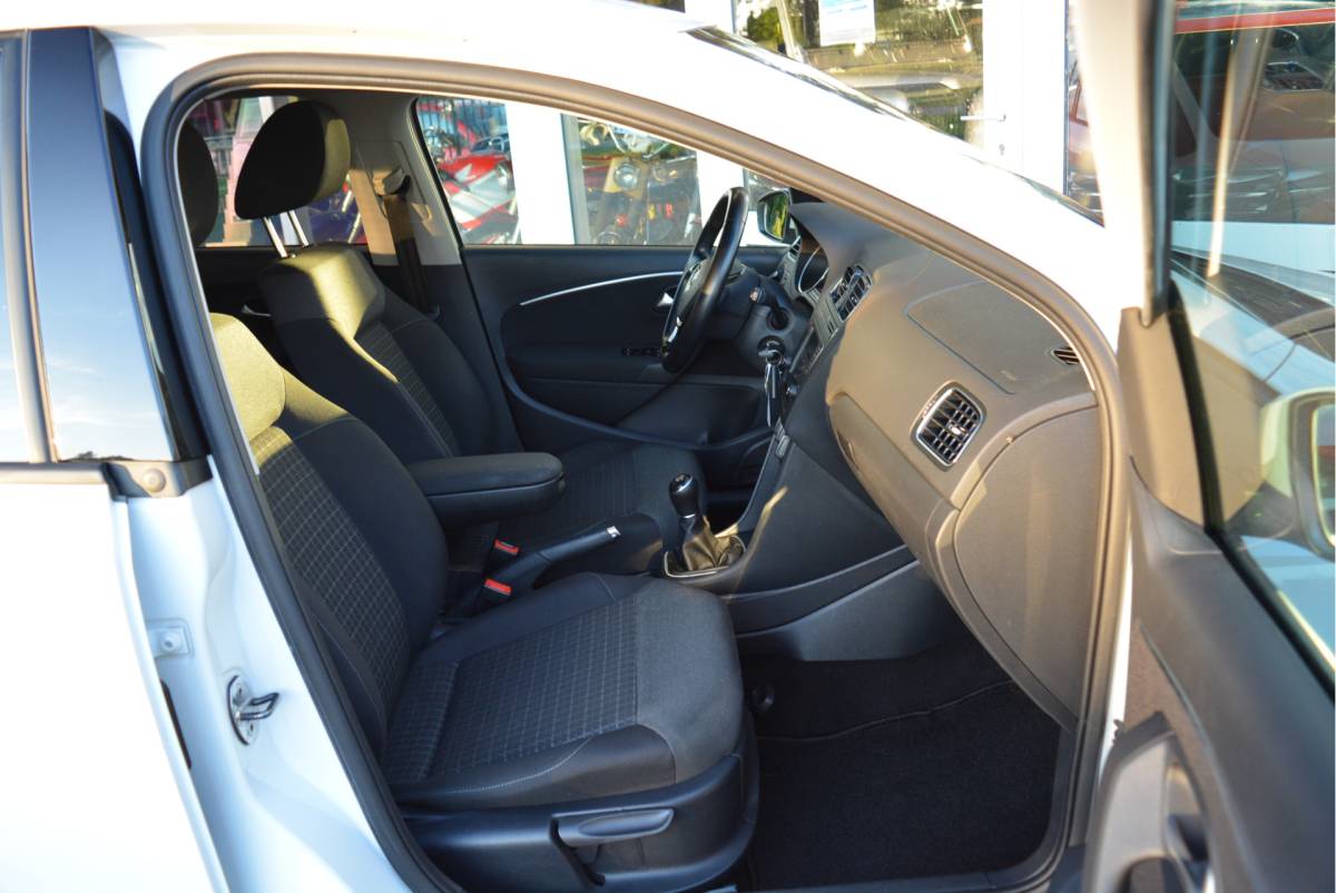 Volkswagen Polo Volkswagen Polo 1.2 90PK TSI Comfortline Executive | Cruise | CarPlay | Orig. NL | NAP |