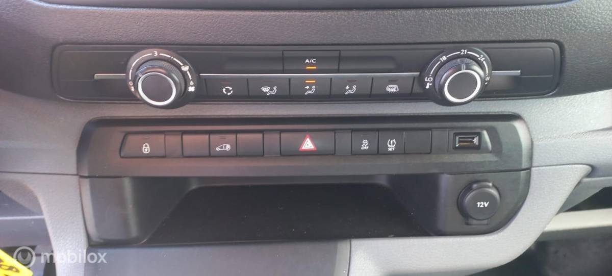 Peugeot Expert Peugeot Expert Bestel 226C 1.6 BlueHDI 95 Premium