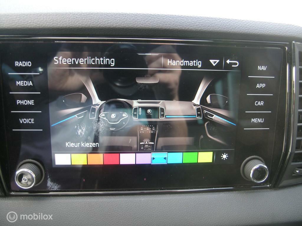 Škoda Karoq Skoda Karoq 1.5 TSI ACT Sportline Pano/ACC/Virtual/Newmodel