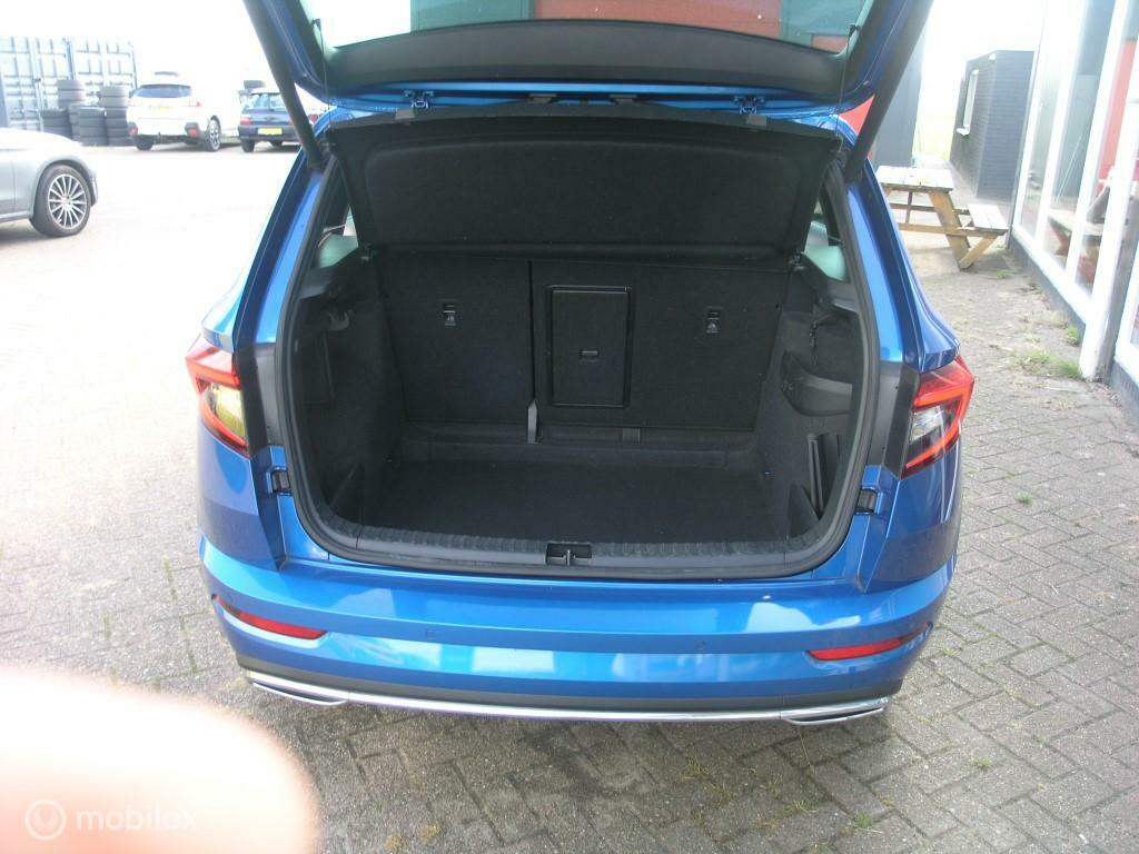 Škoda Karoq Skoda Karoq 1.5 TSI ACT Sportline Pano/ACC/Virtual/Newmodel