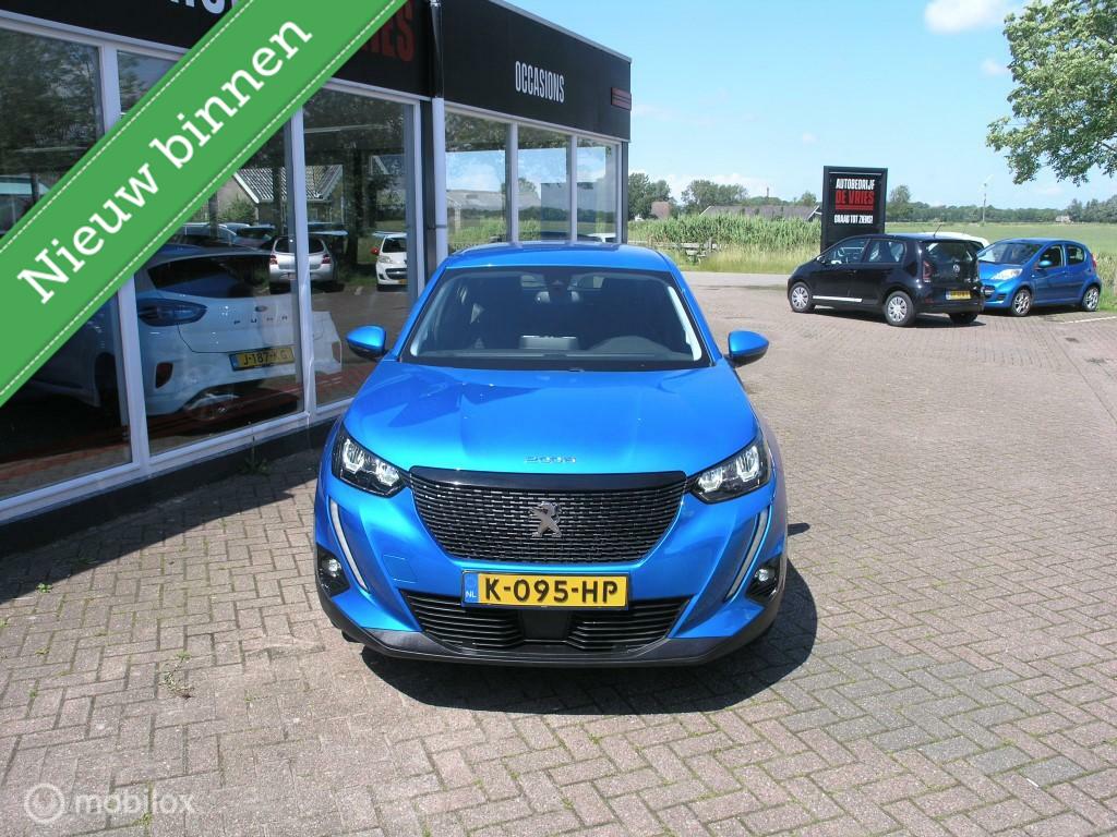 Peugeot 2008 Peugeot 2008 1.2 PureTech Active Led/Lane-Assist/Navi/NAP/PDC