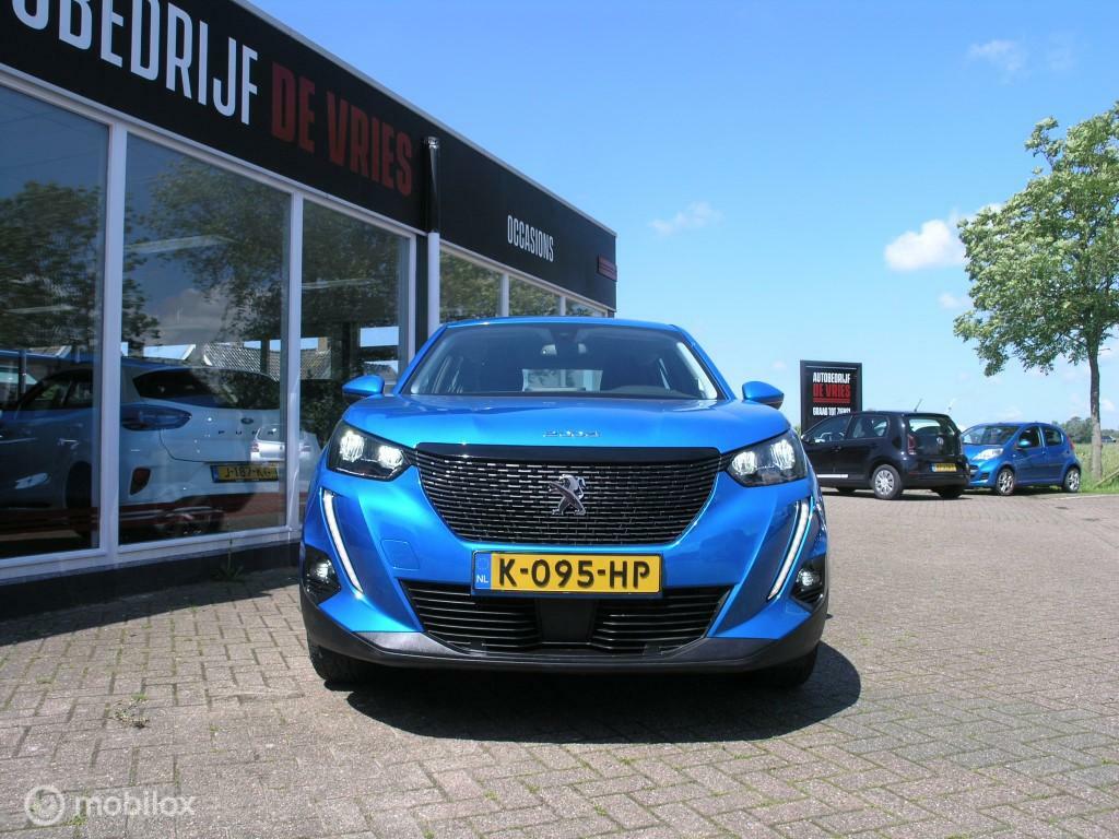 Peugeot 2008 Peugeot 2008 1.2 PureTech Active Led/Lane-Assist/Navi/NAP/PDC