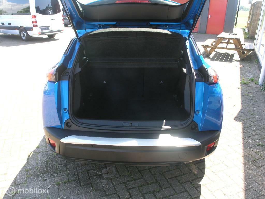 Peugeot 2008 Peugeot 2008 1.2 PureTech Active Led/Lane-Assist/Navi/NAP/PDC