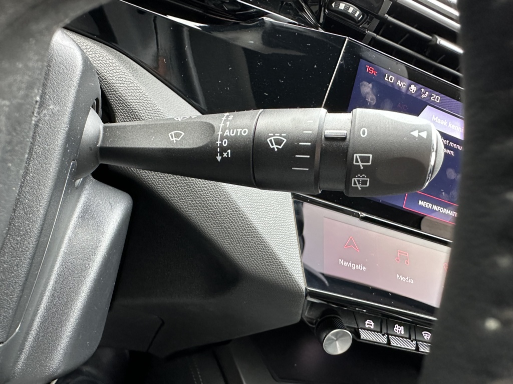 Peugeot 308 Peugeot 308 1.2 Allure Pack 130 PK | Echte rijklaarprijs |