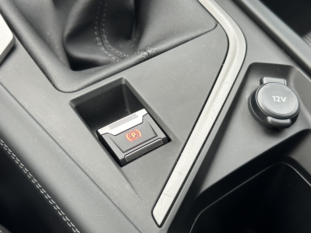 Peugeot 308 Peugeot 308 1.2 Allure Pack 130 PK | Echte rijklaarprijs |