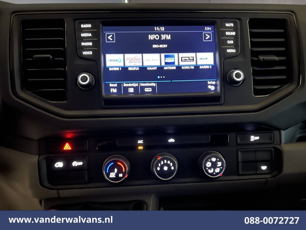 Volkswagen Crafter Volkswagen Crafter 2.0 TDI 141pk L3H3 L2H2 Euro6 Airco | Camera | Apple Carplay | Cruisecontrol Android Auto