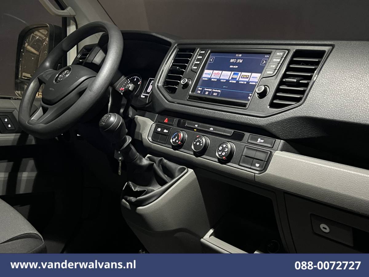 Volkswagen Crafter Volkswagen Crafter 2.0 TDI 140pk L3H3 L2H2 Euro6 Airco | Camera | Apple Carplay | Cruisecontrol Android Auto