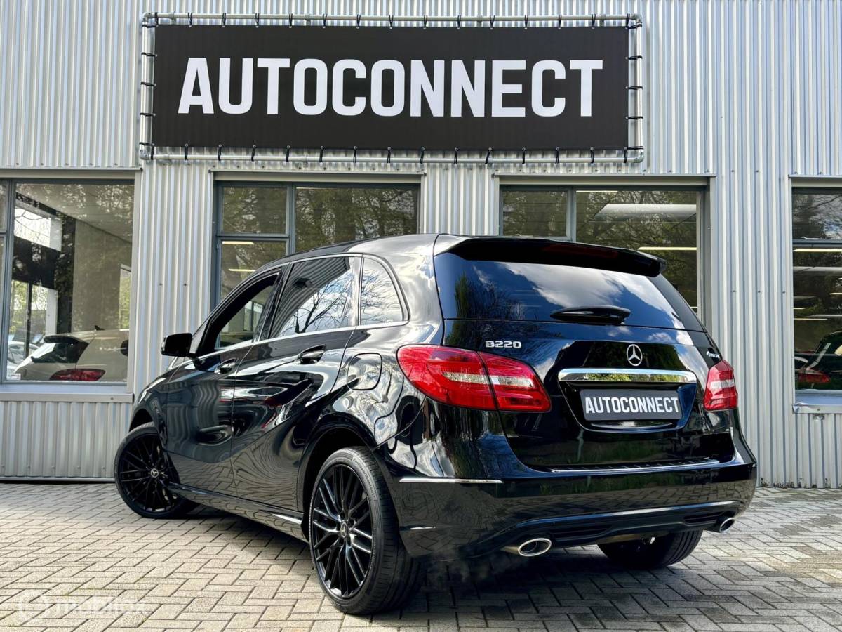 Mercedes-Benz B-Klasse Mercedes B-klasse 220 4MATIC HALF/LEDER, NAVI, CRUISE, PDC V+A, 184 PK