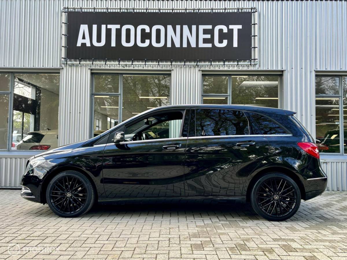 Mercedes-Benz B-Klasse Mercedes B-klasse 220 4MATIC HALF/LEDER, NAVI, CRUISE, PDC V+A, 184 PK