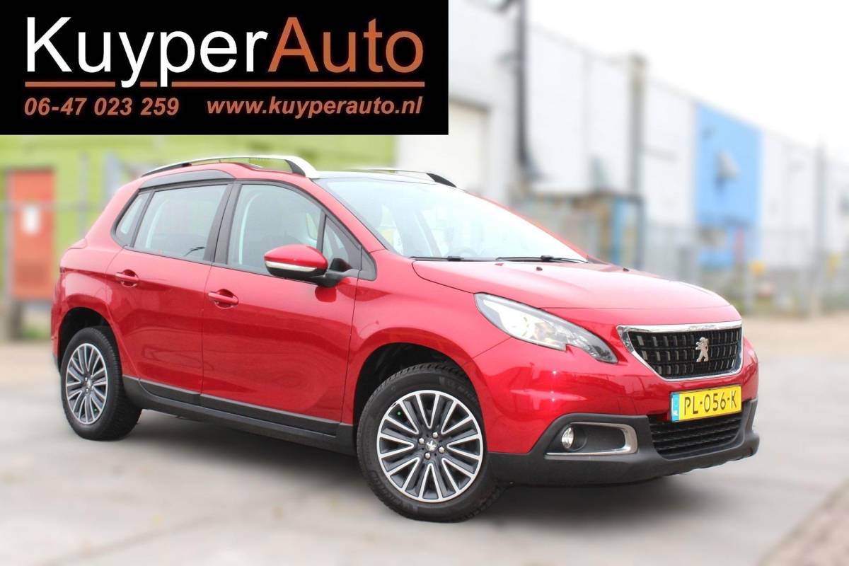 Peugeot 2008 Peugeot 2008 1.2 PureTech Blue Lion nap AUTOMAAT PANORAMA MULTIMEDIA NAVI AIRCO CRUISE TREKHAAK ETC