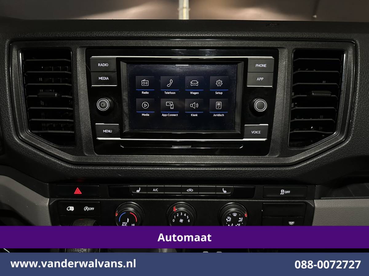 Volkswagen Crafter Volkswagen Crafter 2.0 TDI 140pk Automaat L4H3 L3H2 Euro6 Airco | Camera | Apple Carplay Android Auto, Chauffeursstoel, Stoelverwarming, 3000kg Trekhaak