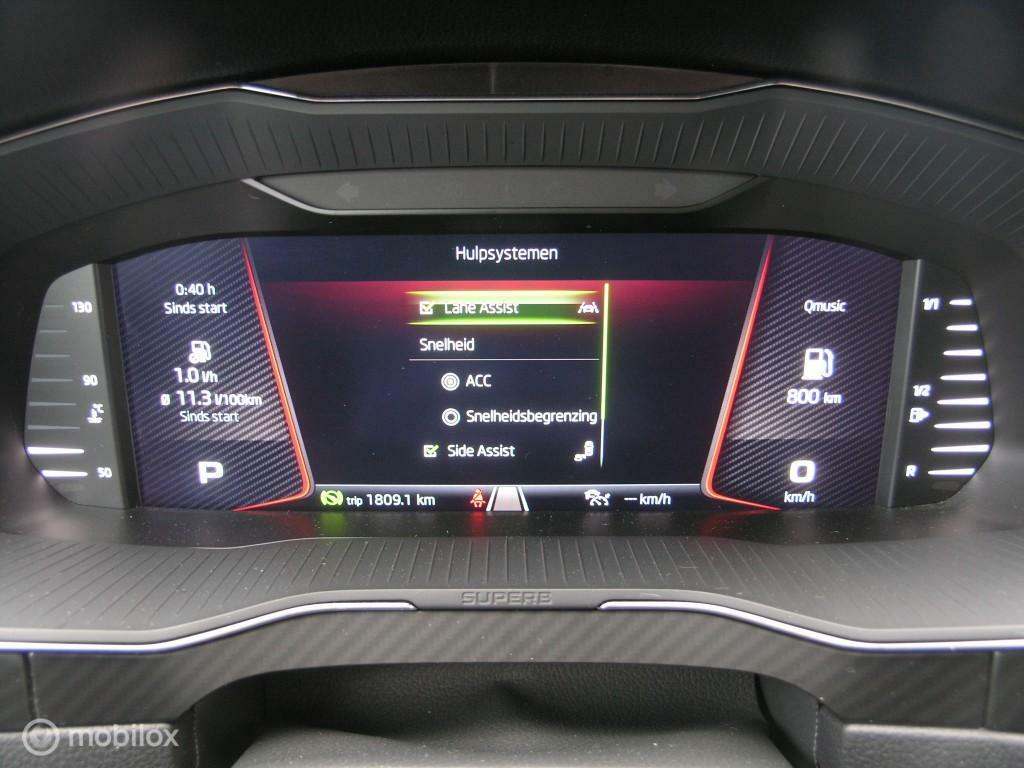 Škoda Superb Skoda Superb 1.5 TSI ACT Sportline Full Options ACC/Virtual-CP