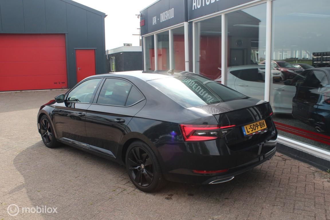 Škoda Superb Skoda Superb 1.5 TSI ACT Sportline Full Options ACC/Virtual-CP