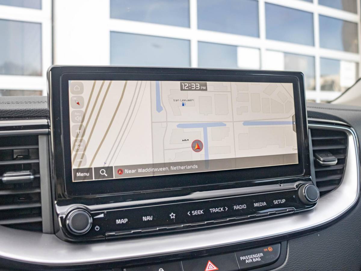 Kia Ceed Sportswagon Kia Ceed Sportswagon 1.0 T-GDi DynamicPlusLine | Uit voorraad leverbaar | Keyless | Stoel-/stuurverwarming | Priv. glass | Navi | Carplay | Clima