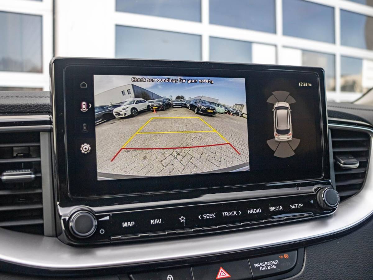 Kia Ceed Sportswagon Kia Ceed Sportswagon 1.0 T-GDi DynamicPlusLine | Uit voorraad leverbaar | Keyless | Stoel-/stuurverwarming | Priv. glass | Navi | Carplay | Clima
