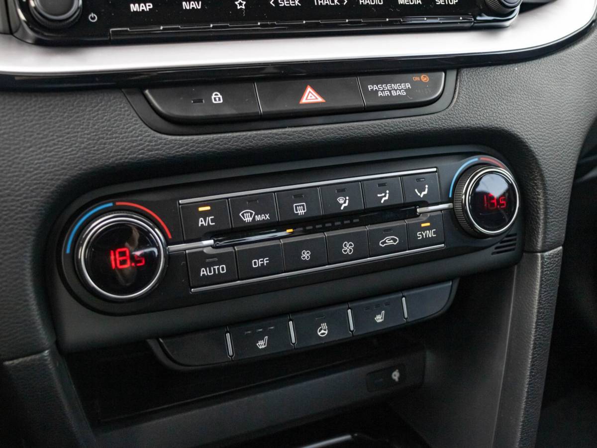 Kia Ceed Sportswagon Kia Ceed Sportswagon 1.0 T-GDi DynamicPlusLine | Uit voorraad leverbaar | Keyless | Stoel-/stuurverwarming | Priv. glass | Navi | Carplay | Clima