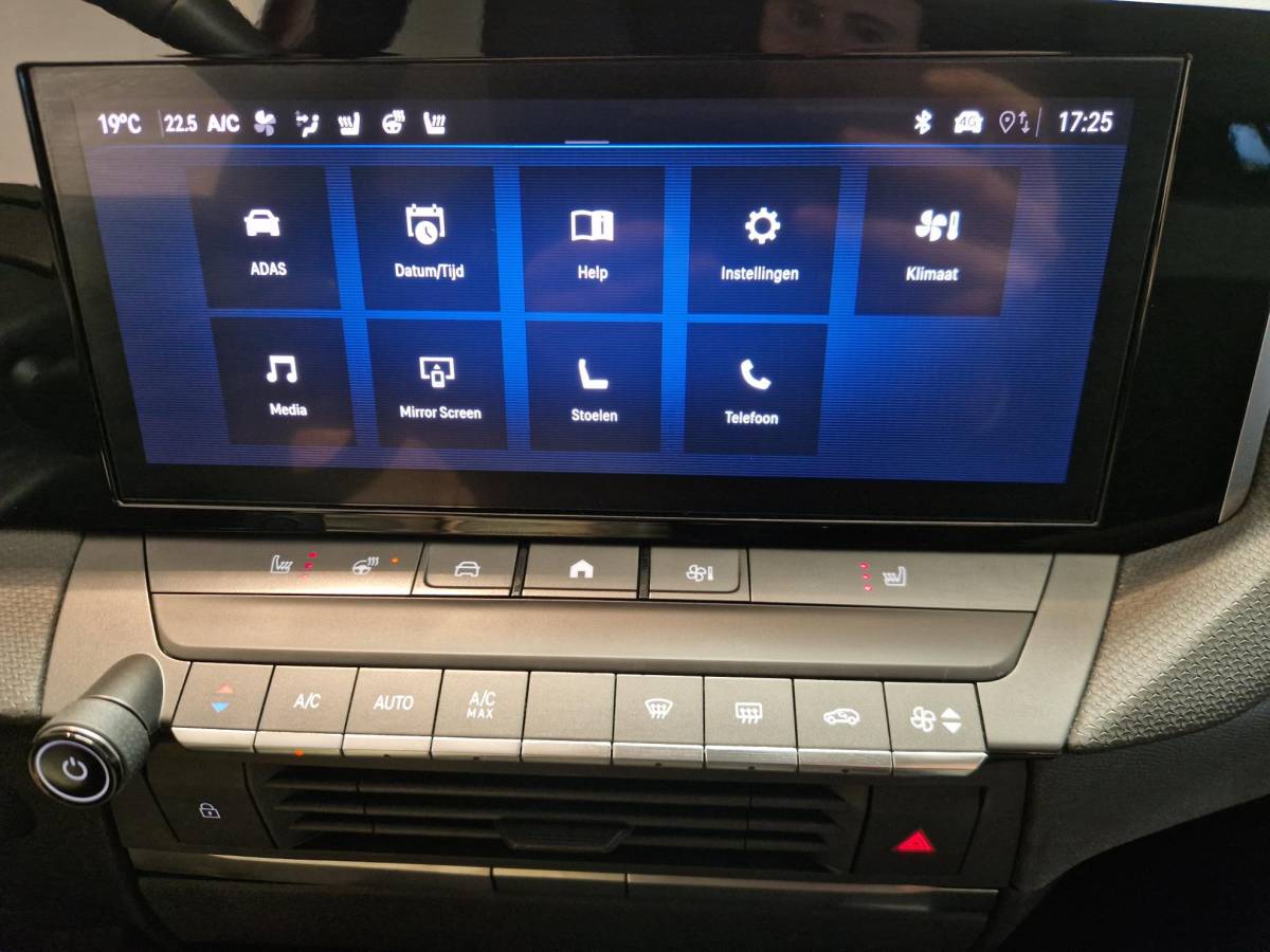 Opel Astra Opel Astra 1.2 Level 3 | Stoelverwarming | Stuurverwarming | Achteruitrijcamera | Apple CarPlay / Android Auto |