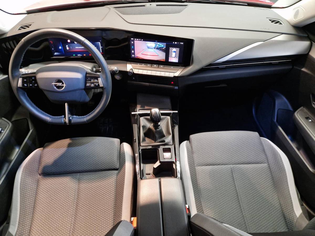 Opel Astra Opel Astra 1.2 Level 3 | Stoelverwarming | Stuurverwarming | Achteruitrijcamera | Apple CarPlay / Android Auto |