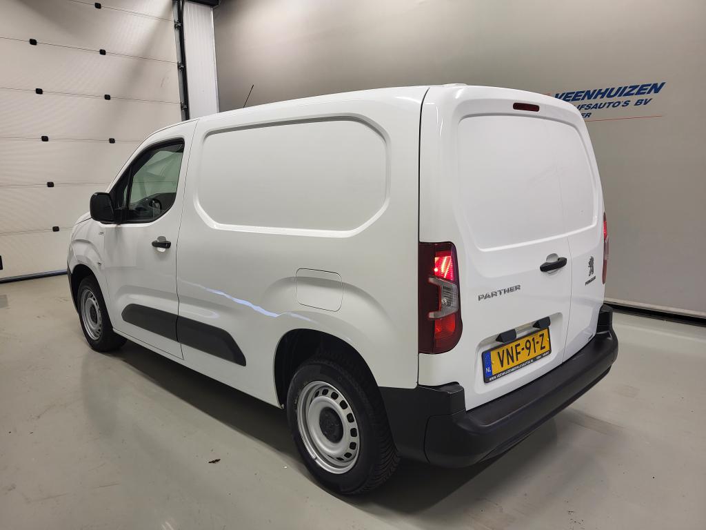 Peugeot Partner Peugeot Partner 1.2PureTech 111pk Benzine!