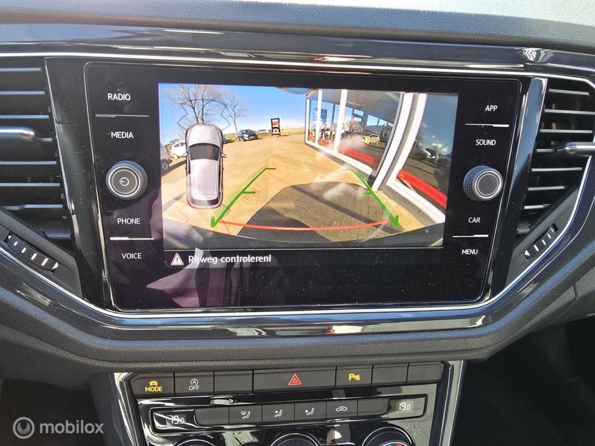 Volkswagen T-Roc Volkswagen T-Roc 1.5 TSI Sport ACC/Virtual/Camera/18Inch/NAP