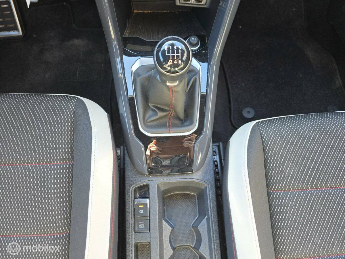 Volkswagen T-Roc Volkswagen T-Roc 1.5 TSI Sport ACC/Virtual/Camera/18Inch/NAP