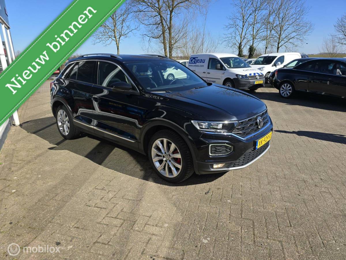Volkswagen T-Roc Volkswagen T-Roc 1.5 TSI Sport ACC/Virtual/Camera/18Inch/NAP