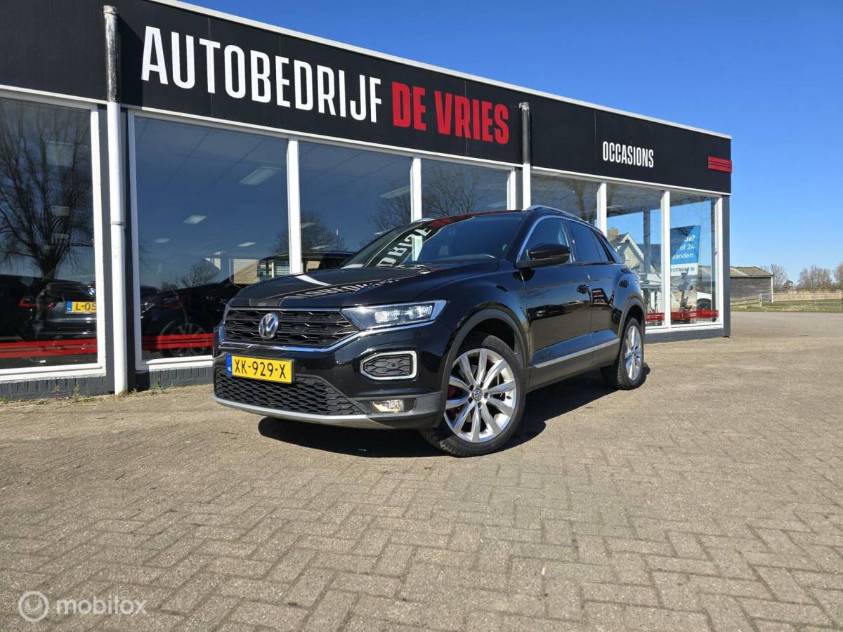Volkswagen T-Roc Volkswagen T-Roc 1.5 TSI Sport ACC/Virtual/Camera/18Inch/NAP