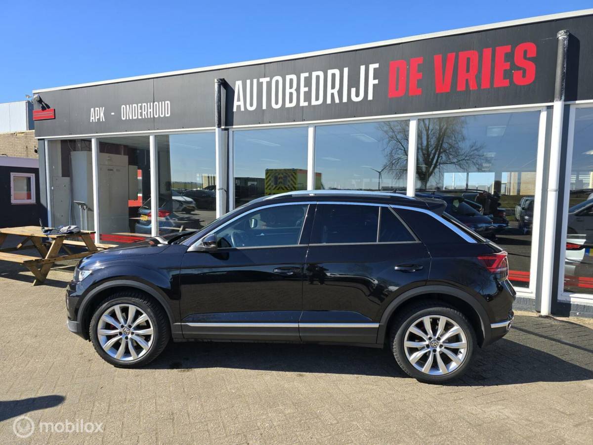 Volkswagen T-Roc Volkswagen T-Roc 1.5 TSI Sport ACC/Virtual/Camera/18Inch/NAP