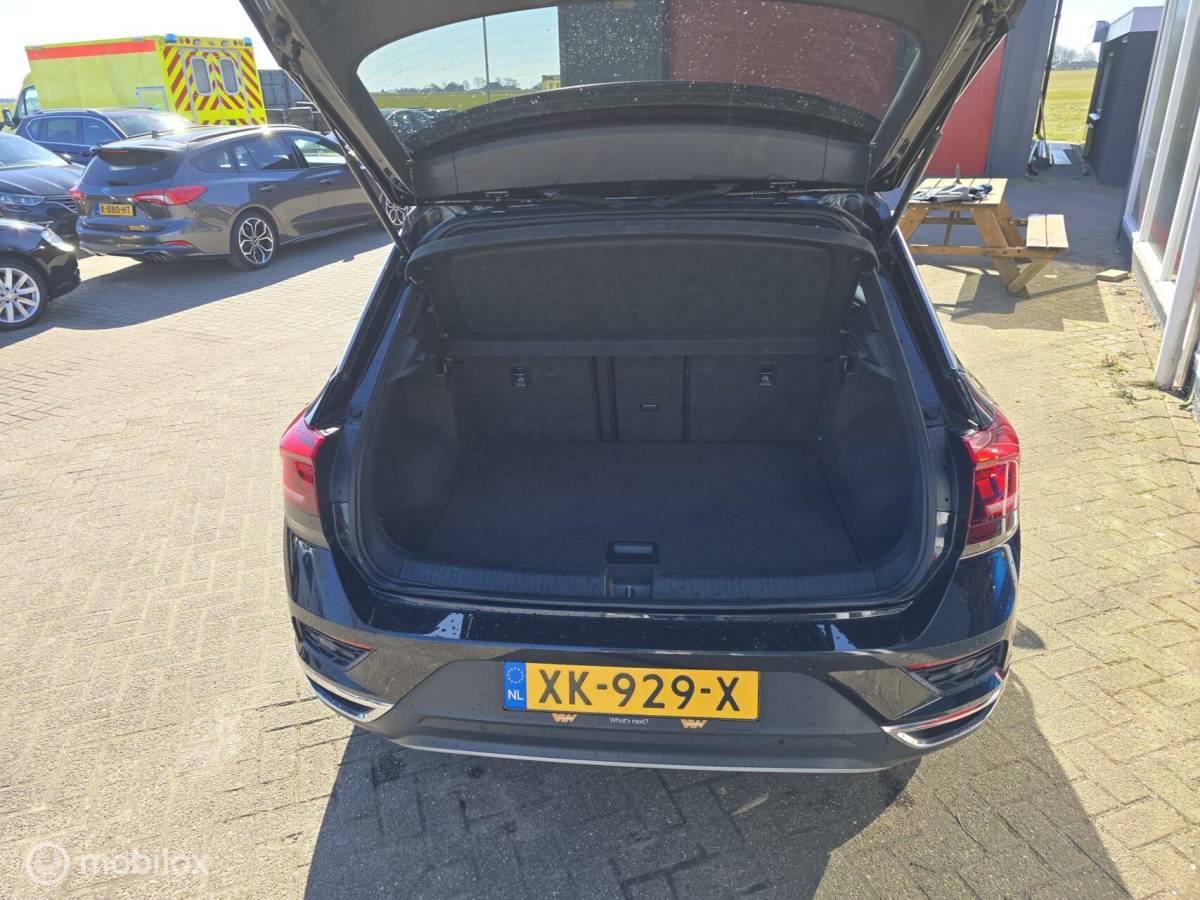 Volkswagen T-Roc Volkswagen T-Roc 1.5 TSI Sport ACC/Virtual/Camera/18Inch/NAP