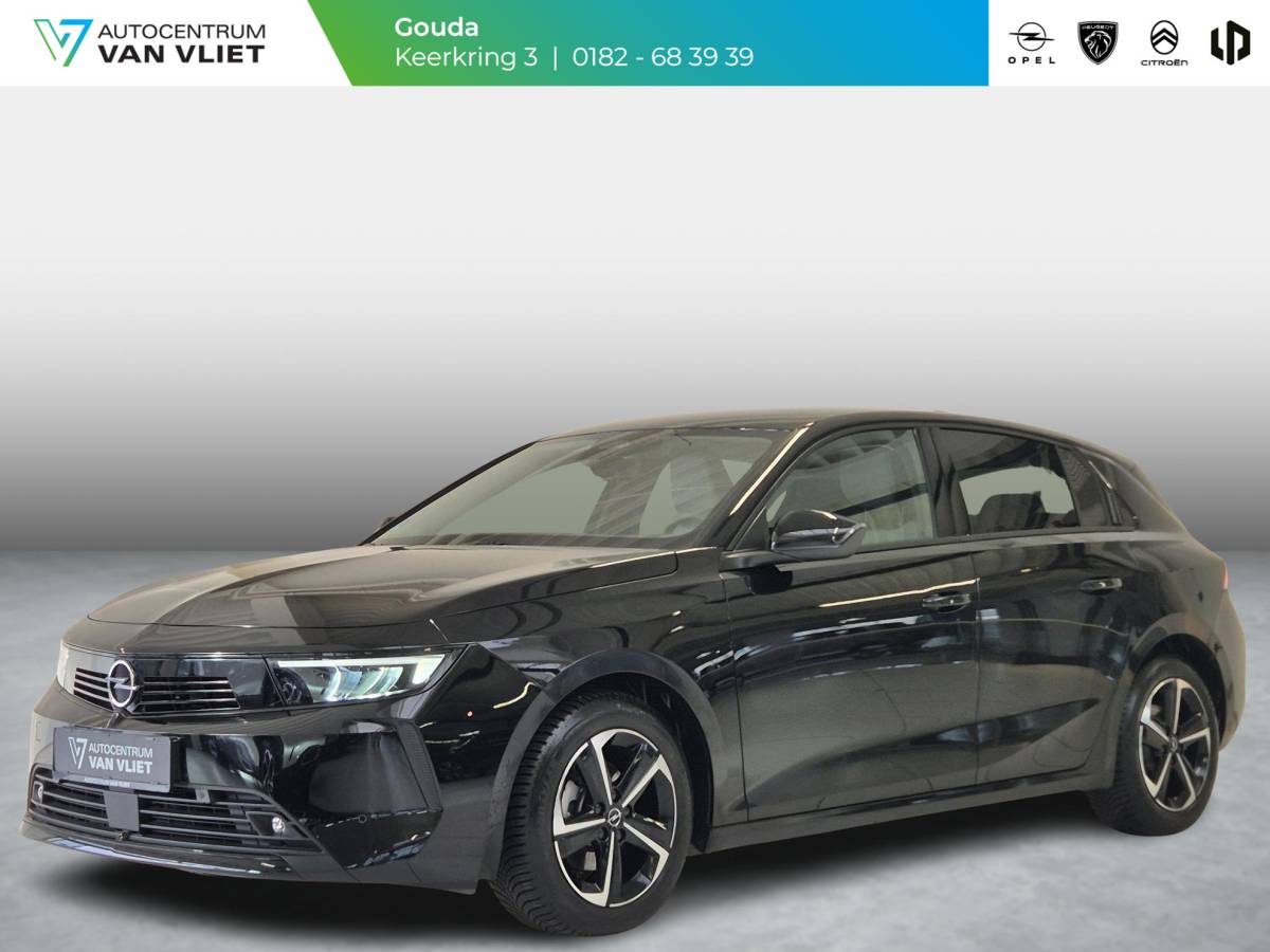 Opel Astra Opel Astra 1.2 Turbo Edition | Apple CarPlay / Android Auto | Stoel- en stuurverwarming | AGR Comfortstoel | Parkeersensoren voor en achter |