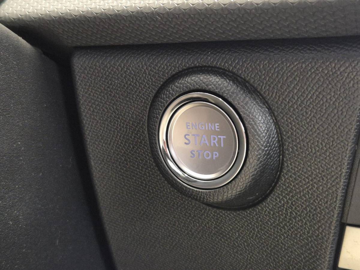 Opel Astra Opel Astra 1.2 Turbo Edition | Apple CarPlay / Android Auto | Stoel- en stuurverwarming | AGR Comfortstoel | Parkeersensoren voor en achter |