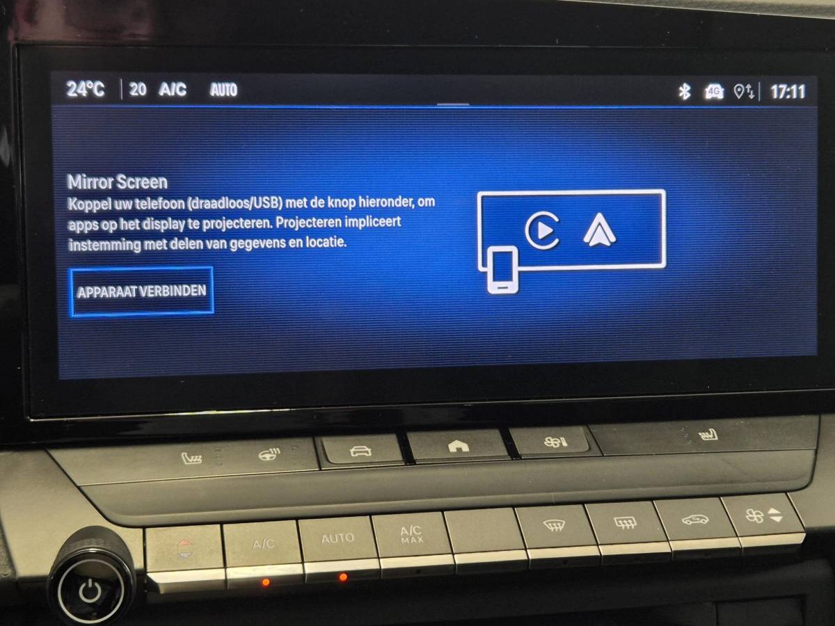 Opel Astra Opel Astra 1.2 Turbo Edition | Apple CarPlay / Android Auto | Stoel- en stuurverwarming | AGR Comfortstoel | Parkeersensoren voor en achter |