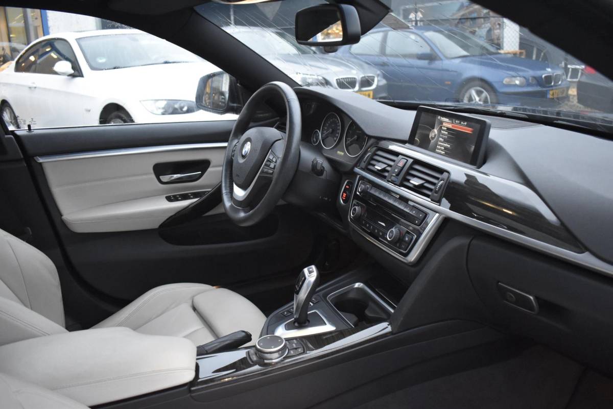 BMW 4 Serie BMW 4-serie Gran Coupé 428i High Executive