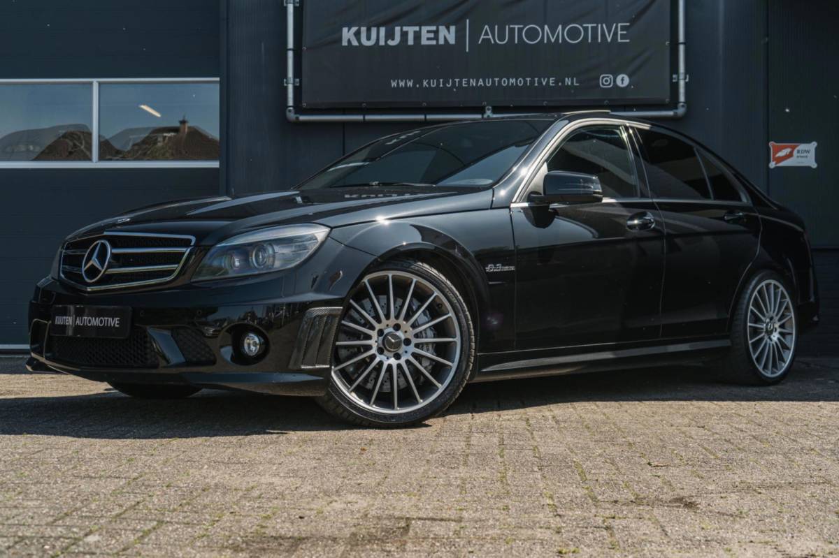 Mercedes-Benz C-Klasse Mercedes-Benz C-klasse AMG 63 / 107.000 km / TOPSTAAT !