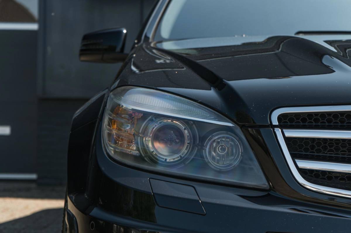 Mercedes-Benz C-Klasse Mercedes-Benz C-klasse AMG 63 / 107.000 km / TOPSTAAT !