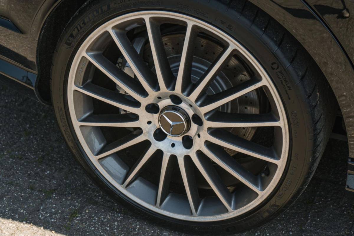 Mercedes-Benz C-Klasse Mercedes-Benz C-klasse AMG 63 / 107.000 km / TOPSTAAT !