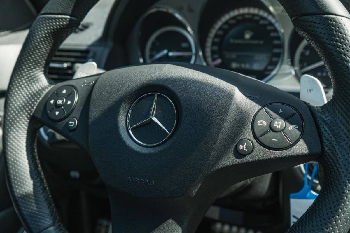 Mercedes-Benz C-Klasse Mercedes-Benz C-klasse AMG 63 / 107.000 km / TOPSTAAT !