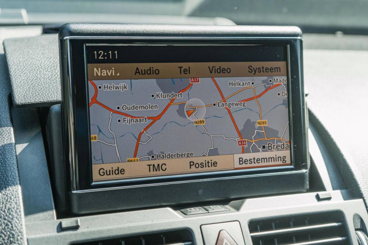 Mercedes-Benz C-Klasse Mercedes-Benz C-klasse AMG 63 / 107.000 km / TOPSTAAT !