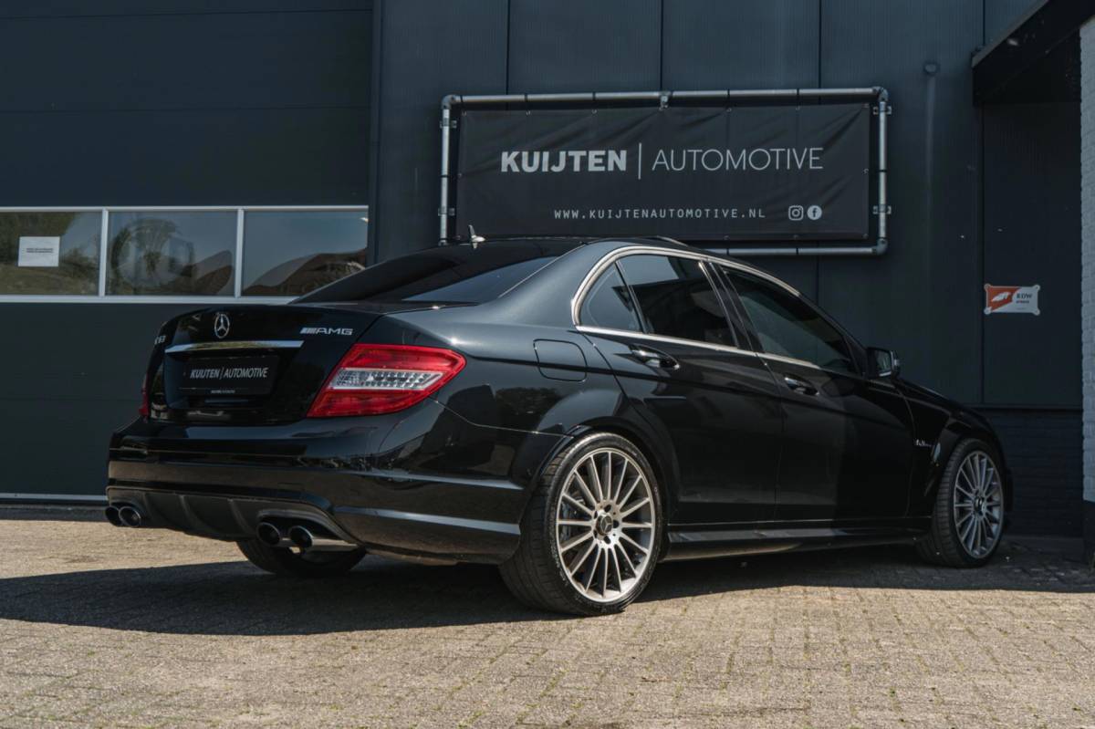 Mercedes-Benz C-Klasse Mercedes-Benz C-klasse AMG 63 / 107.000 km / TOPSTAAT !