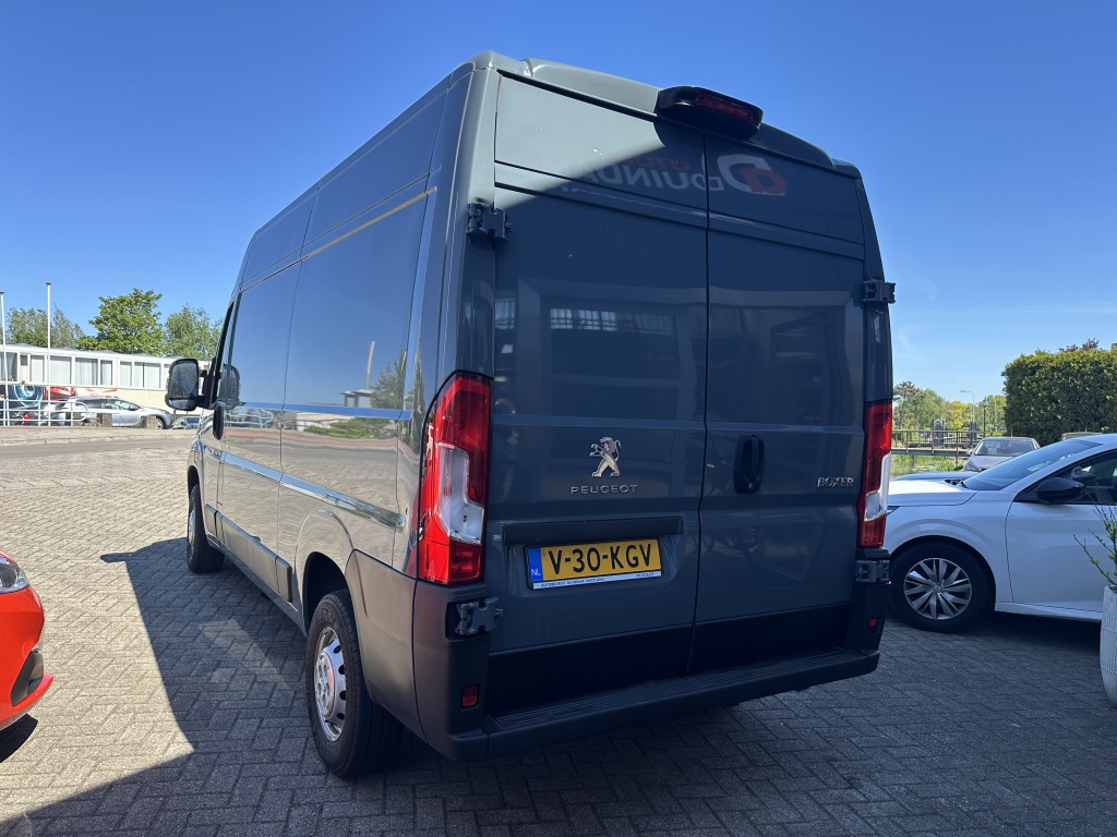 Peugeot Boxer Peugeot Boxer 335 L2H2 Premium 140 PK | 3 Zits | Camera