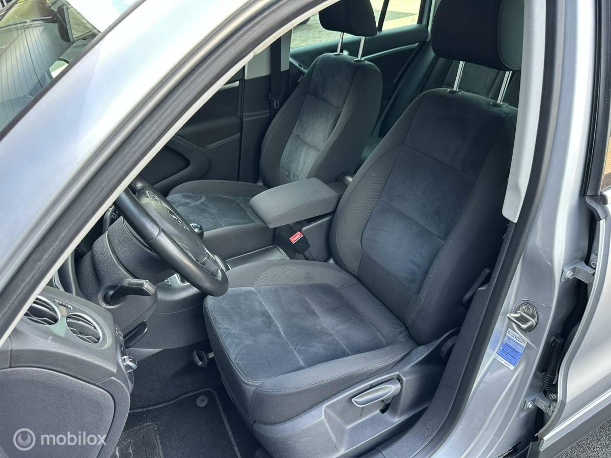 Volkswagen Tiguan Volkswagen Tiguan 1.4 TSI Sport&Style CLIMA*PDC*HAAK*1600KG