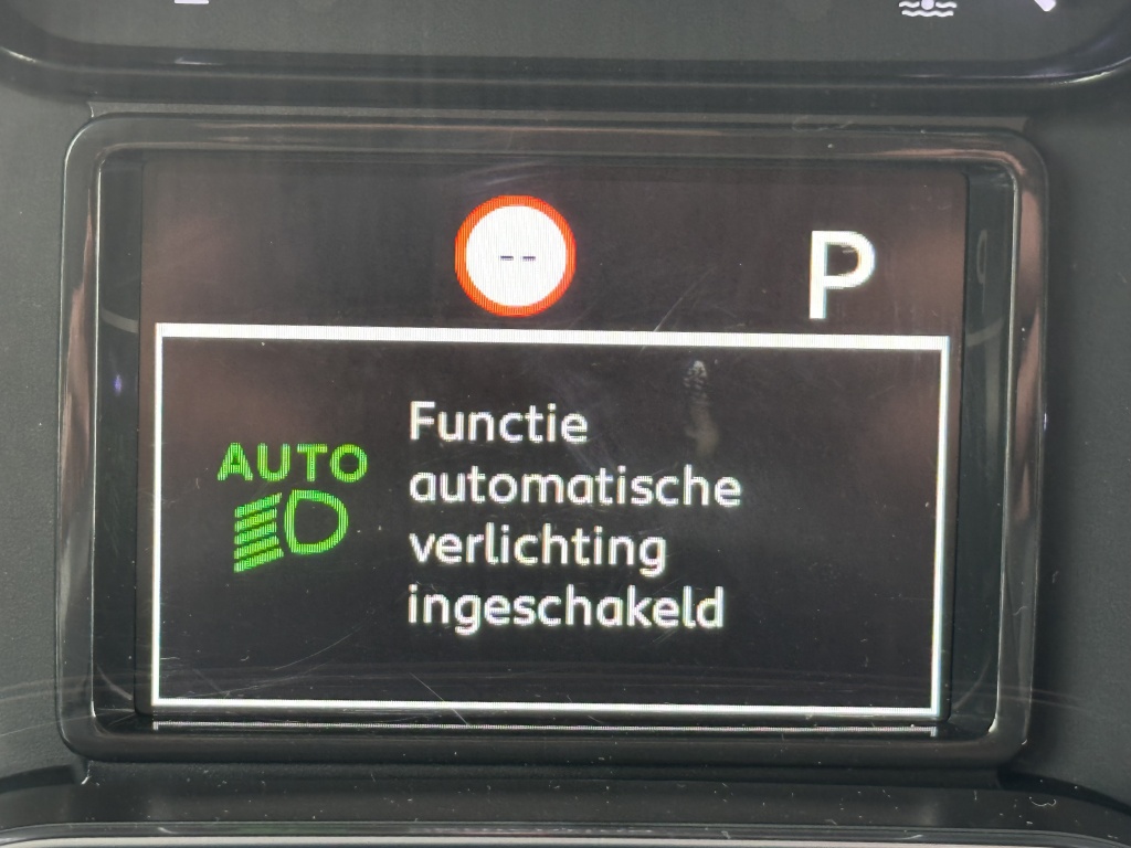 Citroën Berlingo Citroen Berlingo 1.2 Shine | Rijklaarprijs | Nieuwe distributieriem |