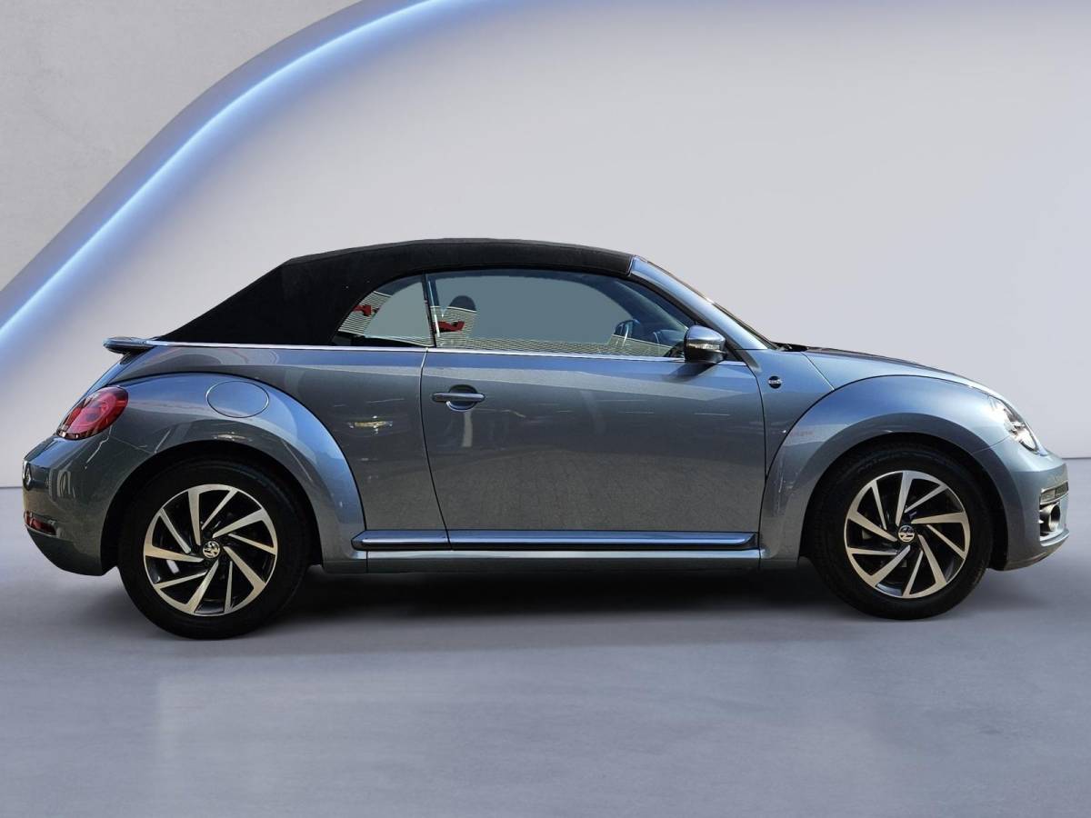 Volkswagen Beetle Volkswagen Beetle Cabriolet 1.2 TSI Exclusive Series /Apple Carplay/Cruise Contr./Climate Contr./Parkeersens.V+A+Cam/Stoelverw./Lendesteun/LMV/(MET GARANTIE*)