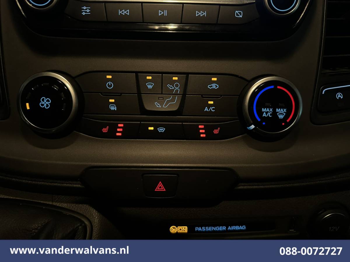Ford Transit Custom Ford Transit Custom 2.0 TDCI L2H1 Euro6  Airco | Navigatie | Apple Carplay | Cruisecontrol | Stoelverwarming LED, parkeersensoren, android auto, verwarmde voorruit, bijrijdersbank