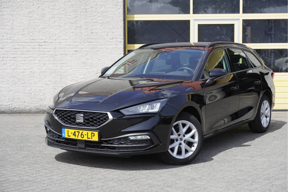 SEAT Leon SEAT Leon Sportstourer 1.0 TSI Reference BJ2021 Lmv 16″ | Led | Pdc | Navi | App-Connect | Climate control | Cruise control | Getint glas