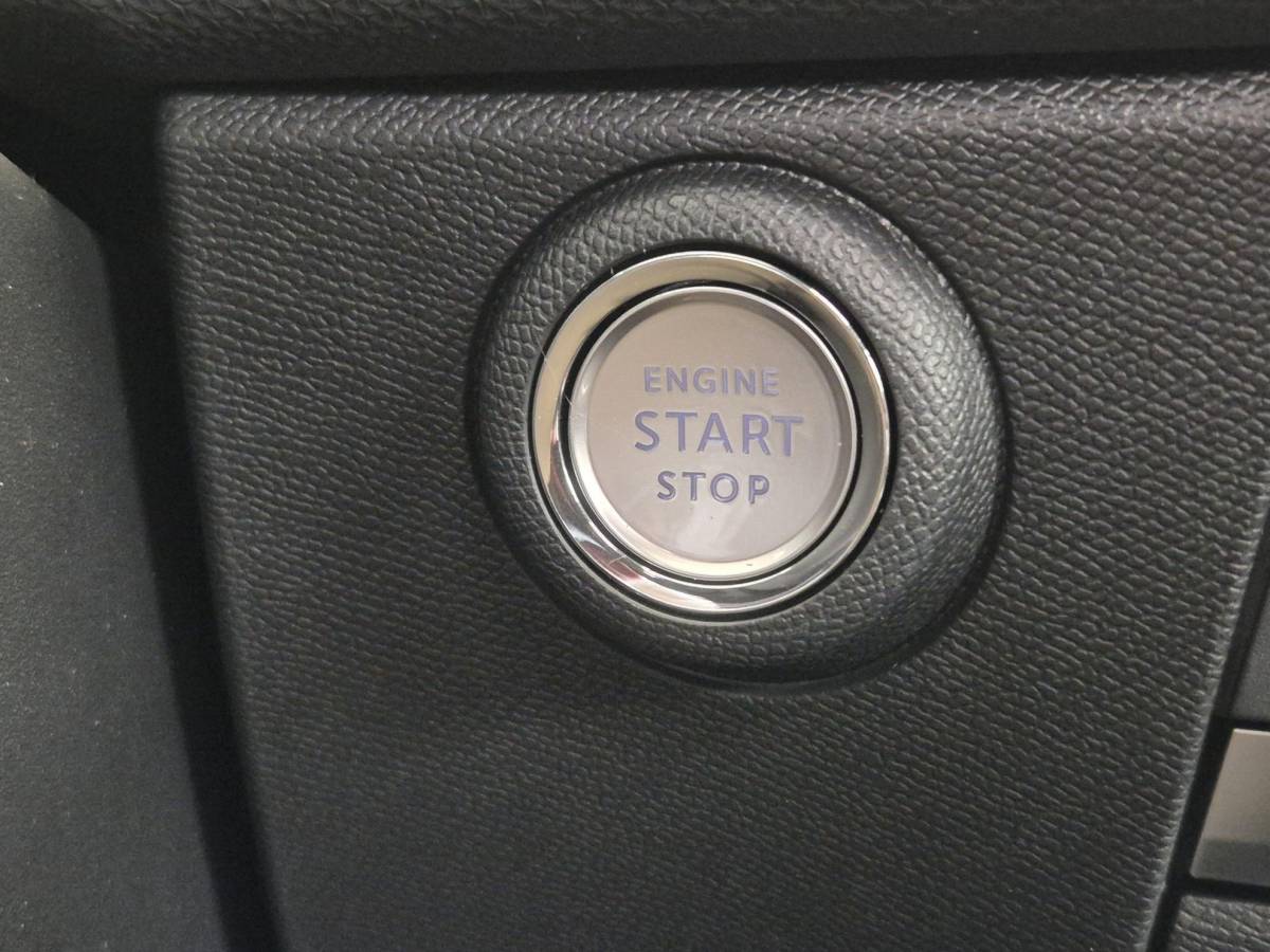 Opel Astra Opel Astra 1.2 Turbo Hybrid Ultimate Automaat | Head-up Display | Panoramisch Schuif/Kanteldak | Navigatie | Keyless Entry | AGR Comfortstoelen |