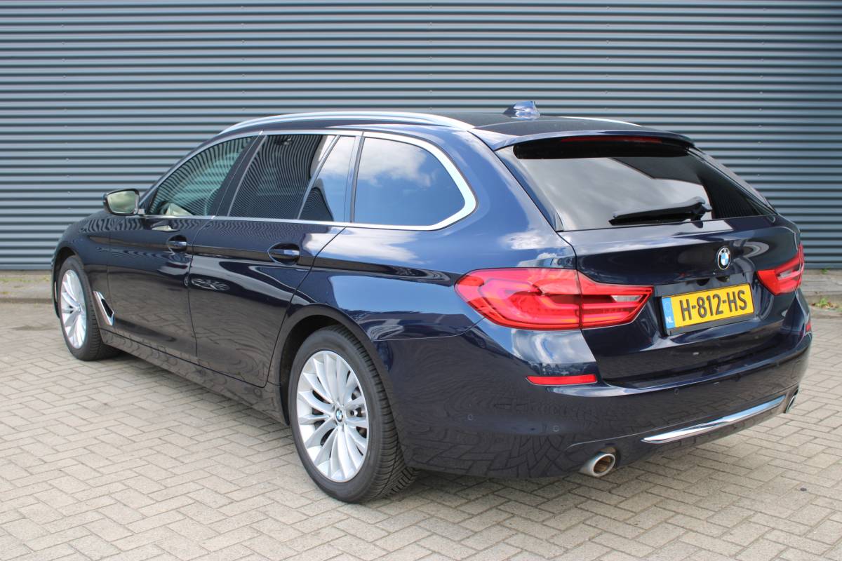 BMW 5 Serie BMW 5-serie Touring 520i Luxuryline Full-Led Comfort-Zetels Dakota-Leer 360-Camera