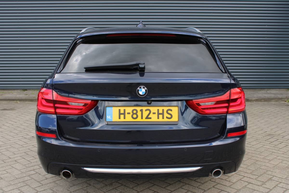 BMW 5 Serie BMW 5-serie Touring 520i Luxuryline Full-Led Comfort-Zetels Dakota-Leer 360-Camera