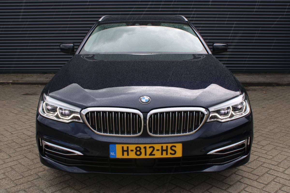 BMW 5 Serie BMW 5-serie Touring 520i Luxuryline Full-Led Comfort-Zetels Dakota-Leer 360-Camera
